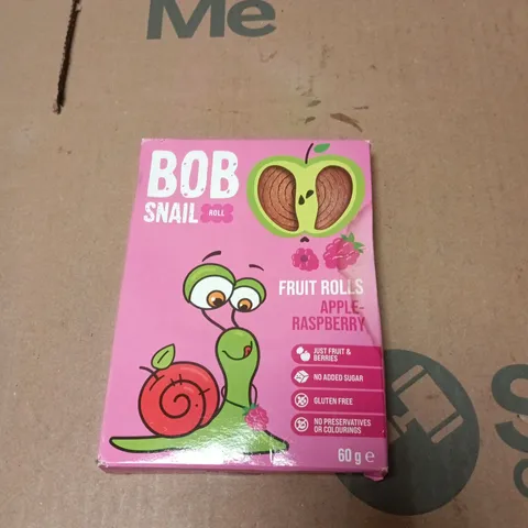 APPROXIMATELY 7 ASSORTED FOOD AND DRINK ITEMS INCLUDING BOB SNAIL FRUIT ROLLS AND  LASAGNE PASTA 