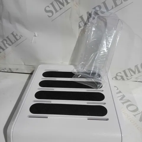 OUTLET BELL & HOWELL MULTI DEVICE USB CHARGING STATION