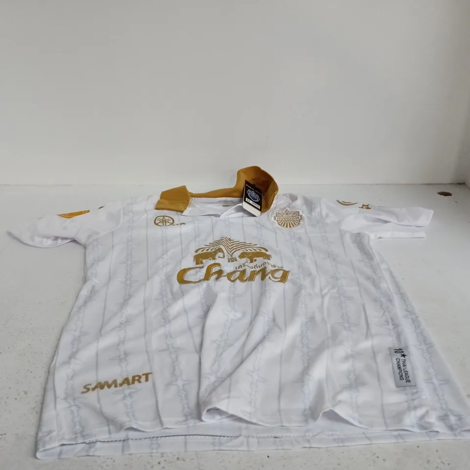 BURIRAM UNITED FC JERSEY – WHITE WITH GOLD TRIM, UK SIZE XL