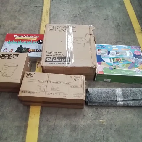 PALLET OF ASSORTED ITEMS TO INCLUDE: FOLDABLE MINI WASHER, TOILET SEAT WITH FRAME, PEPPA PIG TOY, CHRISTMAS TRAIN SETS, MAT, PROTECTIVE GOWNS ECT