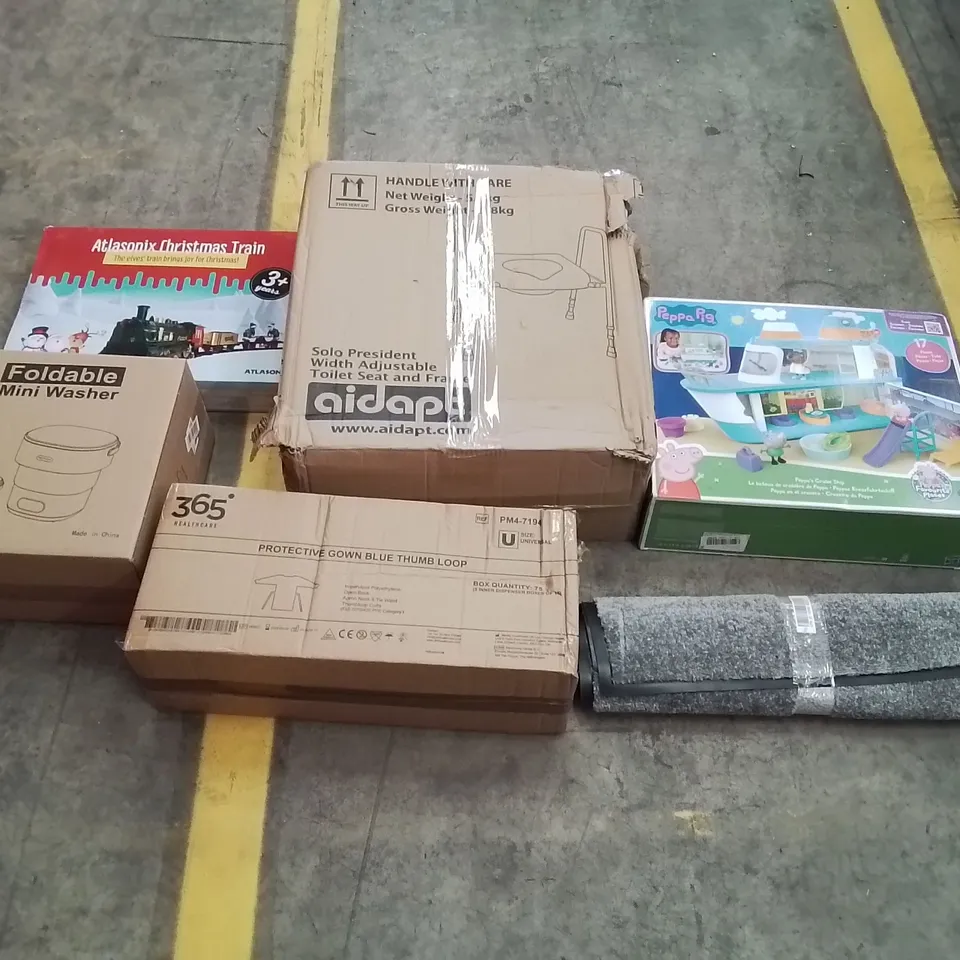 PALLET OF ASSORTED ITEMS TO INCLUDE: FOLDABLE MINI WASHER, TOILET SEAT WITH FRAME, PEPPA PIG TOY, CHRISTMAS TRAIN SETS, MAT, PROTECTIVE GOWNS ECT