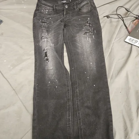 ALESSANDRO BLACK DISTRESSED DENIM JEANS – MEN
