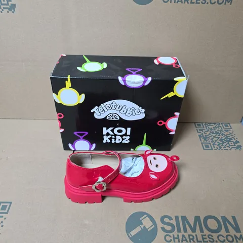 BOXED PAIR OF KOI PO TELETUBBIES KIDZ MARY JANES  - UK KIDS SIZE 2 