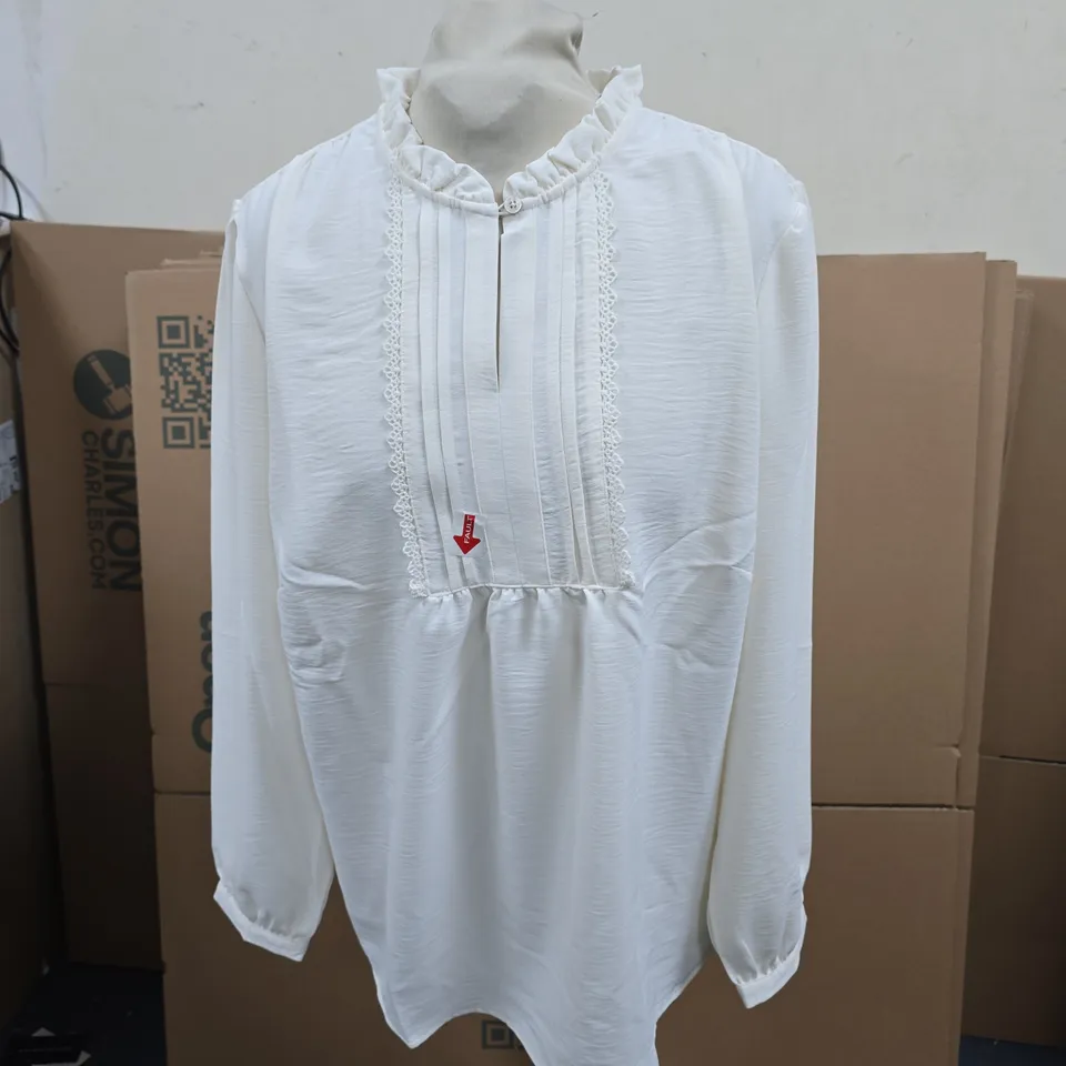 LADIES LONG SLEEVE BLOUSE ECRU SIZE 18