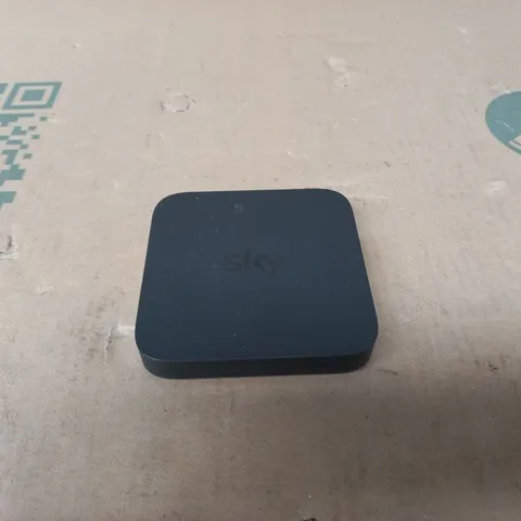 SKY STREAM TV PUCK UNBOXED