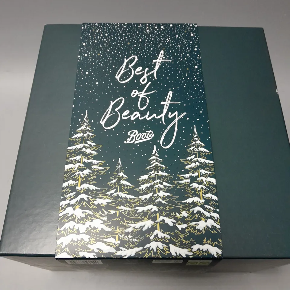 BOXED BOOTS BEST OF BEAUTY 16-PIECE BOX SET