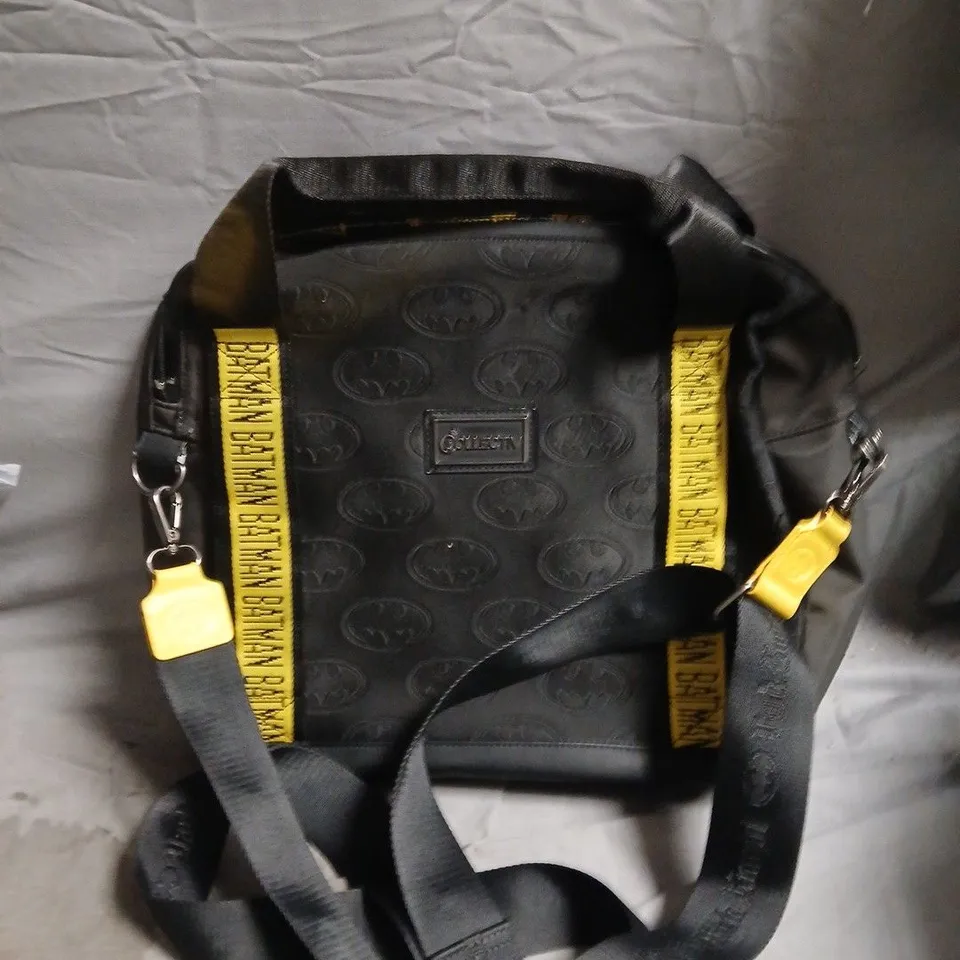 COLLECTIV BATMAN BLACK CROSSBODY BAG WITH YELLOW STRAP 