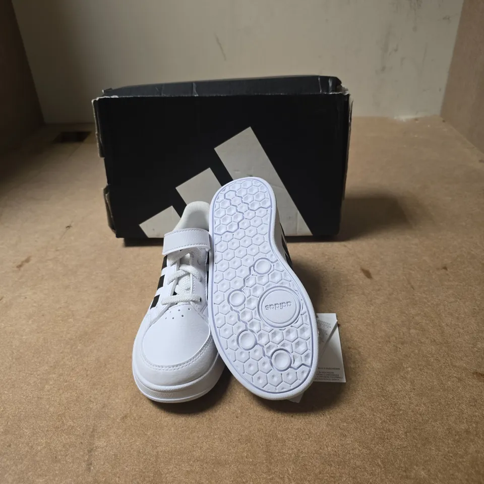ADIDAS KIDS WHITE VELCRO TRAINERS - UK SIZE KIDS 12 