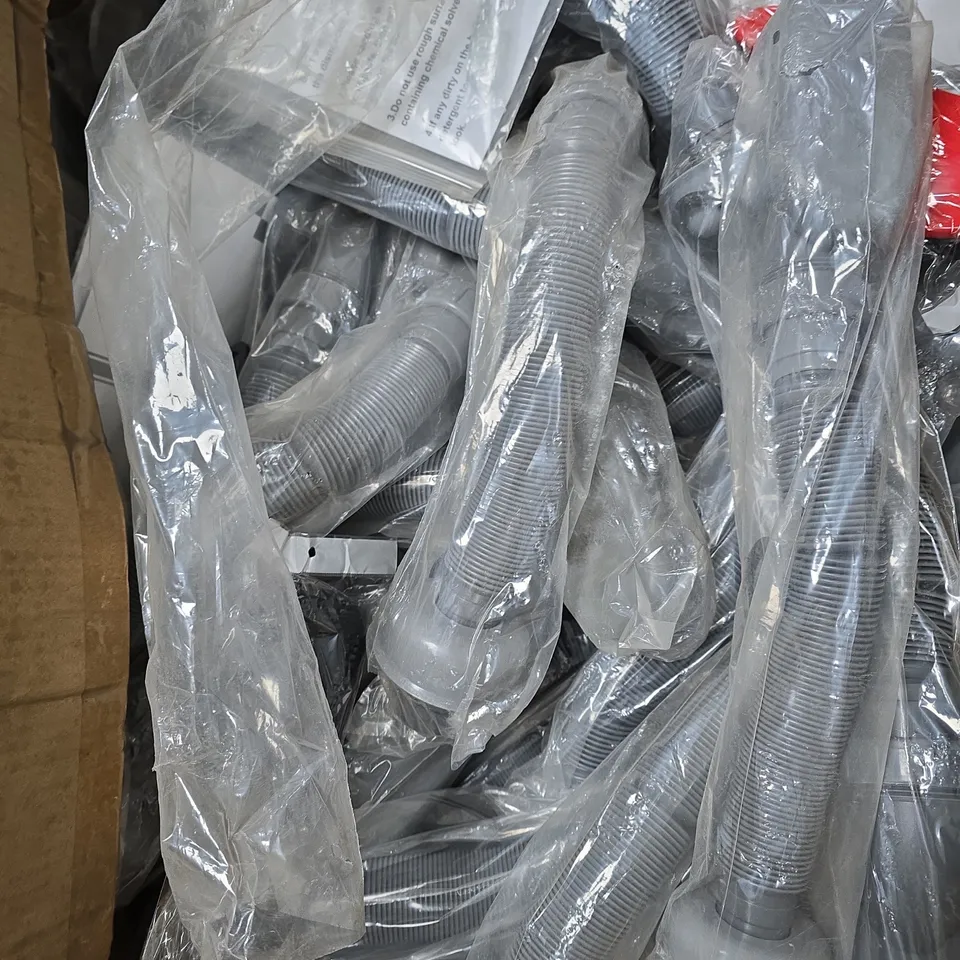 APPROXIMATELY 20 ADJUSTABLE SHOWER DRAIN PIPES IN GREY 