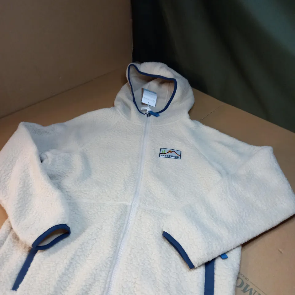 PASSENGER NORTH COAST FULL ZIP FLEECE SIZE M