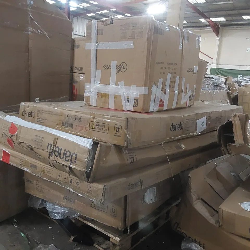 PALLET CONTAINING A LARGE QUANTITY OF ASSORTED DESIGNER DANETTI FURNITURE PARTS INCLUDING: TABLE PARTS, BED PARTS ECT