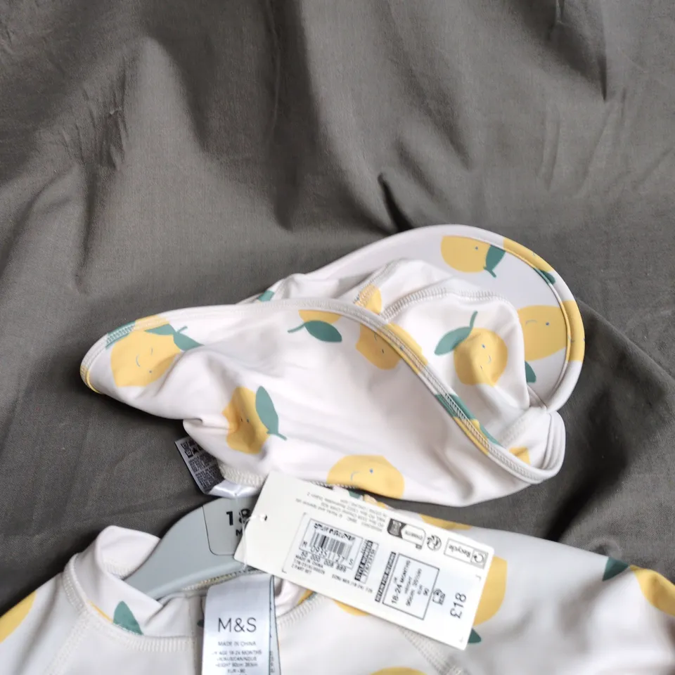 M&S LEMON PRINT 2-PIECE BABY ROMPER SET 18-24 MONTHS