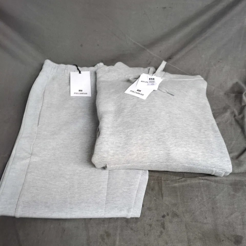 PULL&BEAR GREY TRACKSUIT SET – HOODIE & JOGGERS, UK M