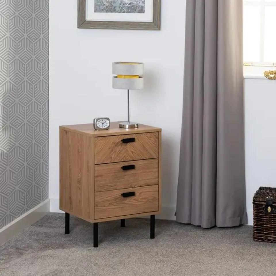 BOXED LEON 3 DRAWER BEDSIDE - MEDIUM OAK EFFECT