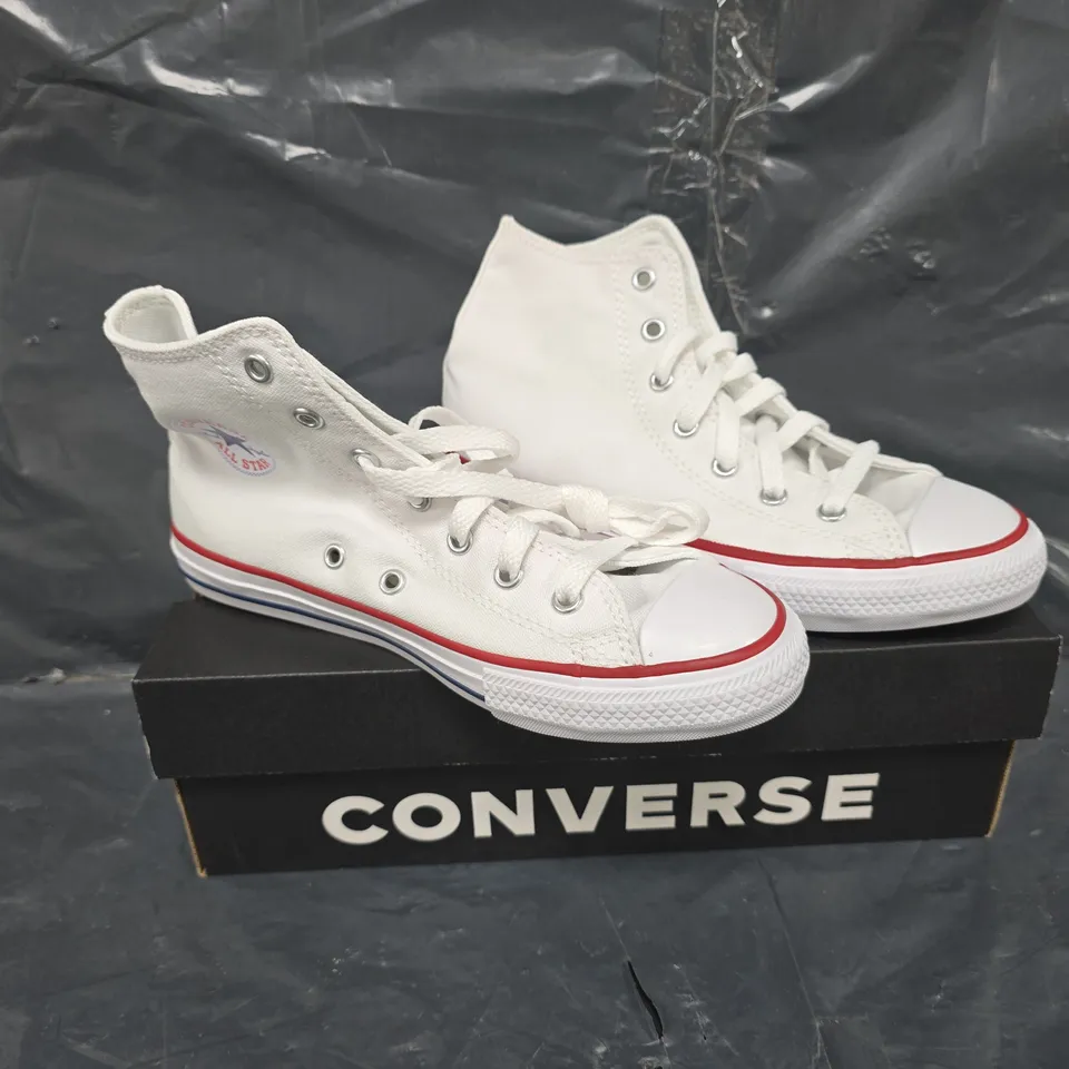 BOXED PAIR OF CONVERSE ALLSTAR IN WHITE SIZE UK 2