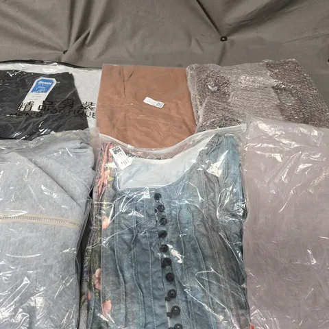 LARGE BOX OF APPROXIMATELY 20 ASSORTED CLOTHING ITEMS IN VARIOUS SIZES, STYLES AND COLOUR