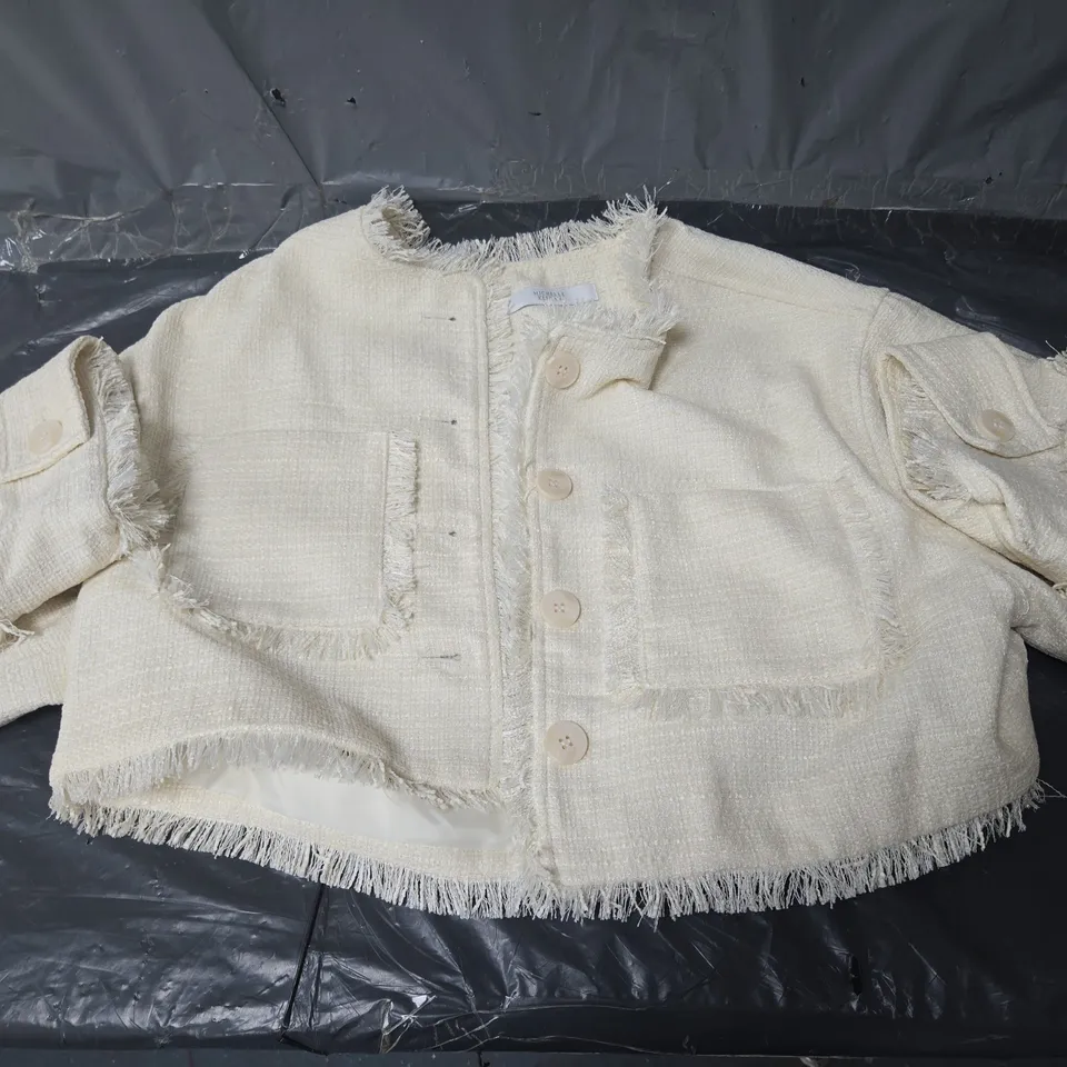 MICHELLE KEEGAN FRINGE COLLARLESS JACKET - BEIGE 