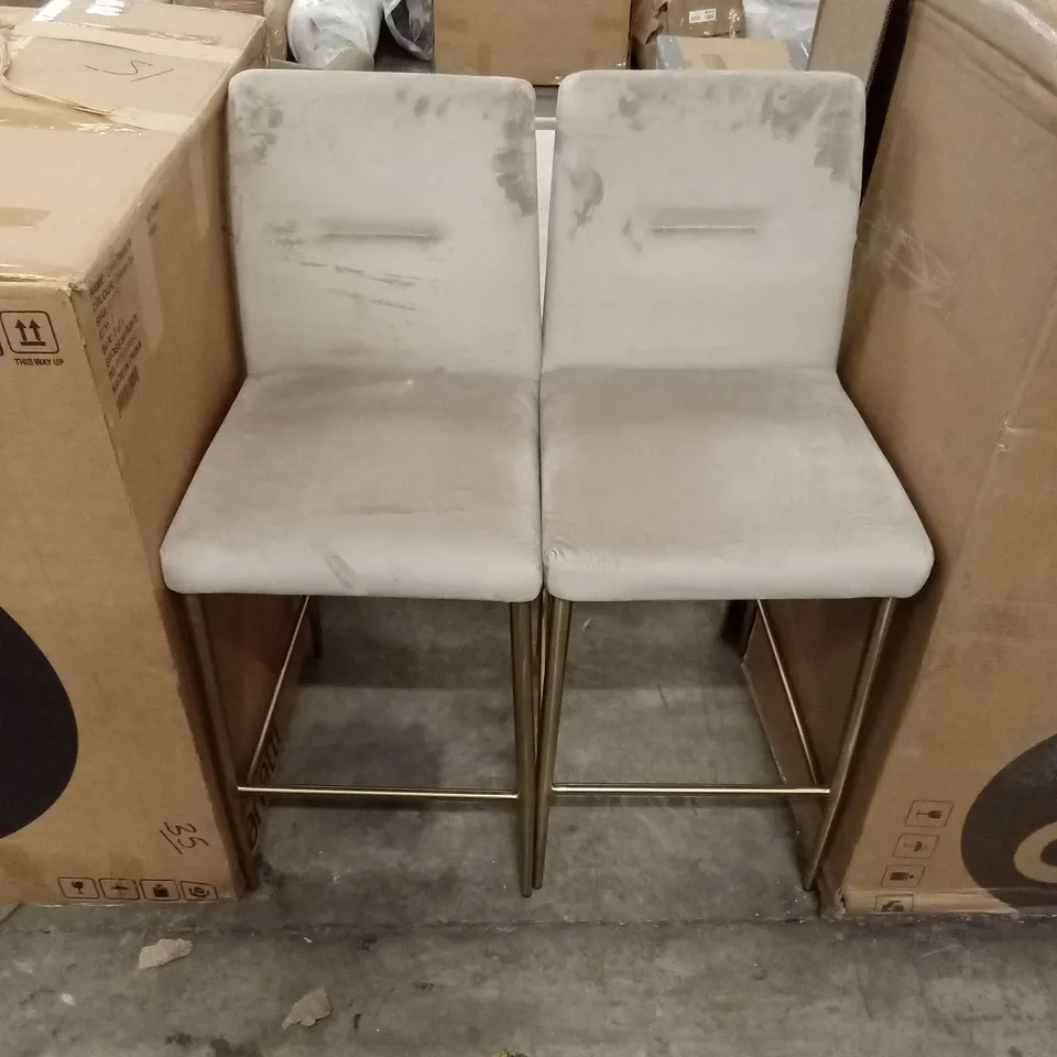 SET OF 2 DANETTI KEIRA CHAMPAGNE VELVET AND BRASS STATIC BAR STOOLS