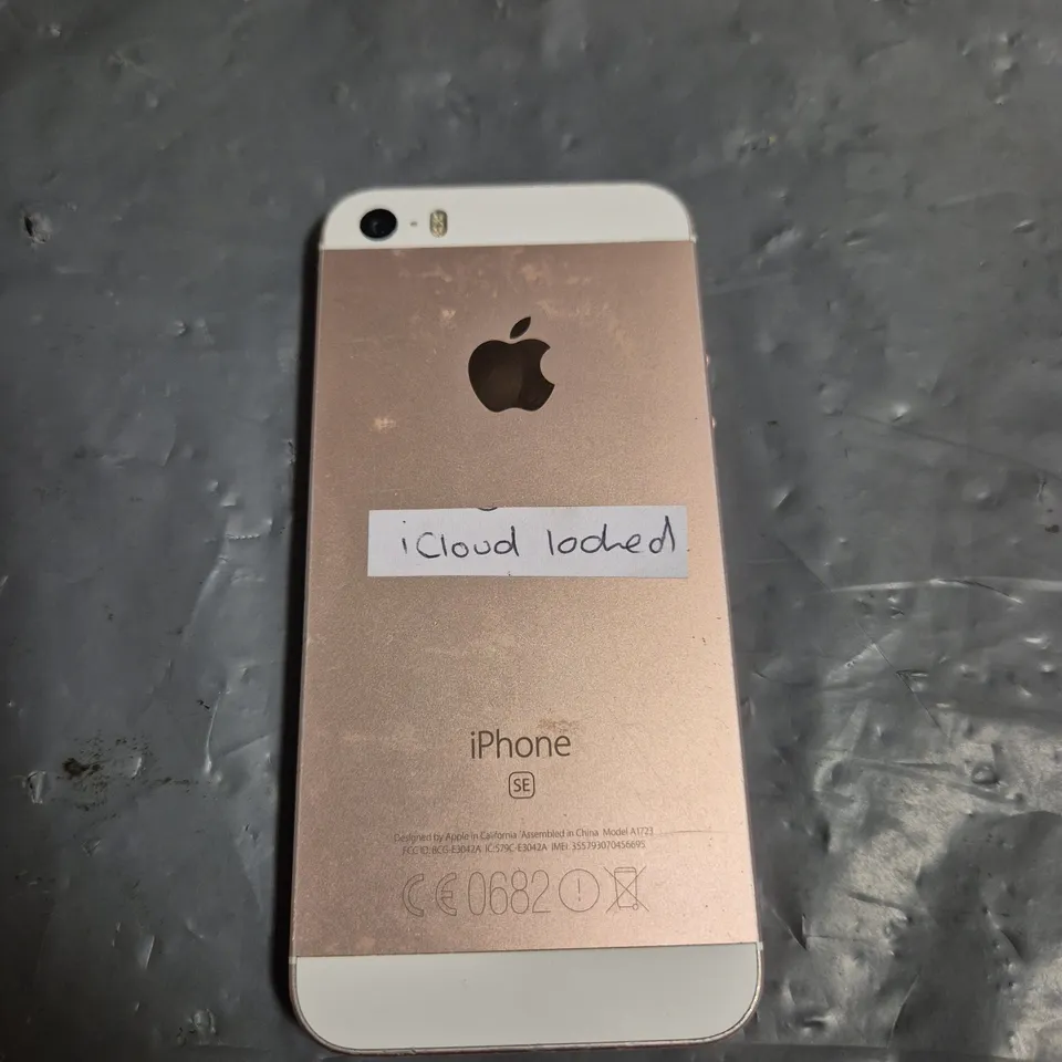 UNBOXED IPHONE SE 
