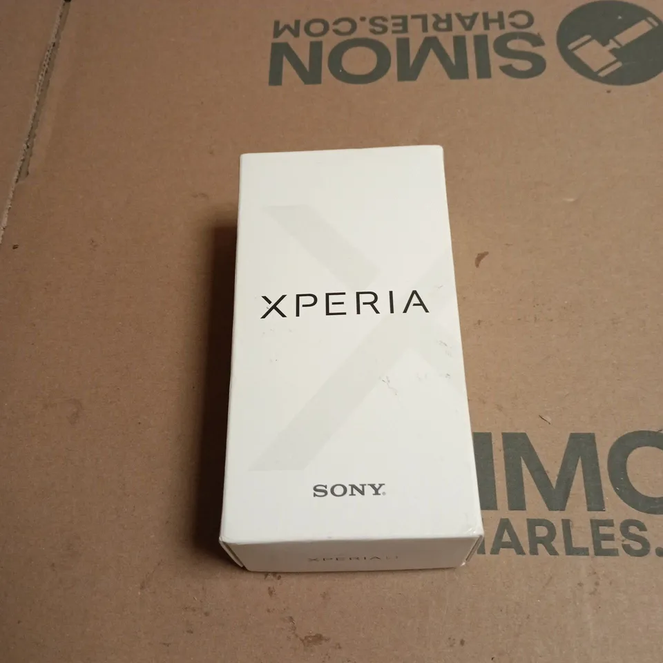 SONY EXPERIA BLACK PHONE BOXED
