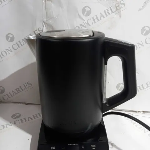 NINJA PERFECT TEMPERATURE KETTLE KT200UK