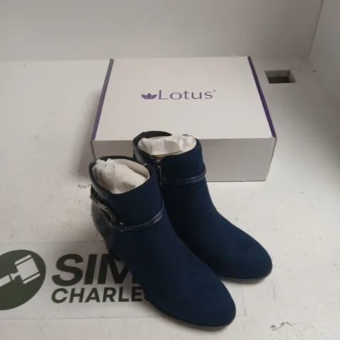 LOTUS ULB401 NAVY ANKLE BOOTS – UK 3