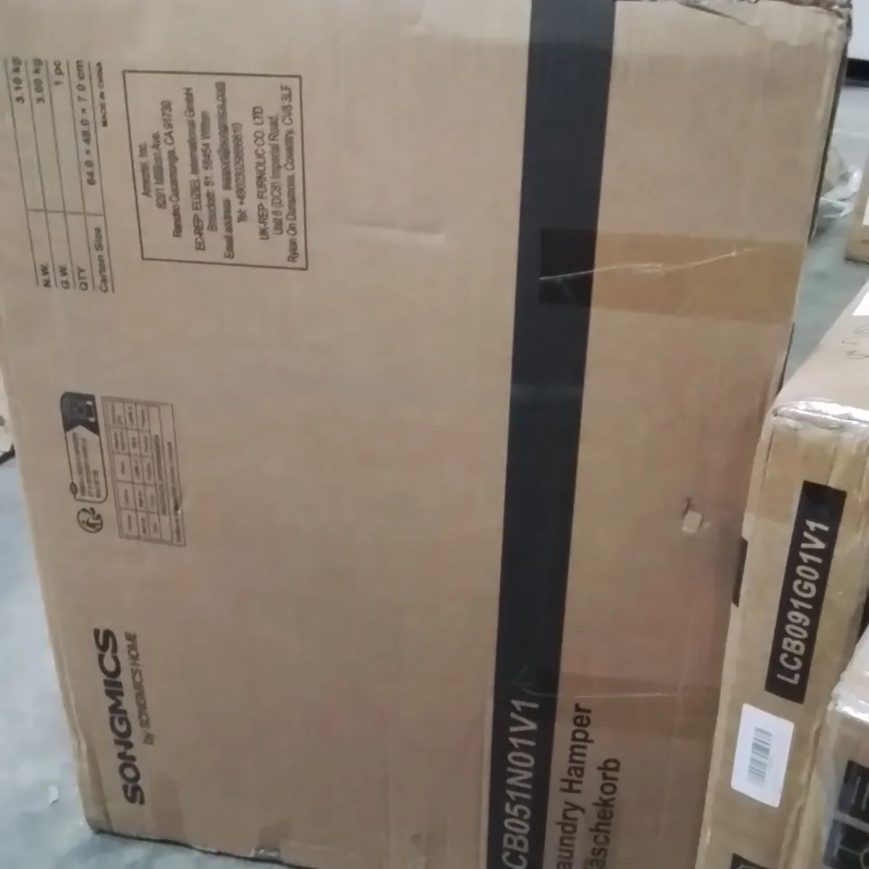 BOXED SONGMICS LAUNDRY HAMPER