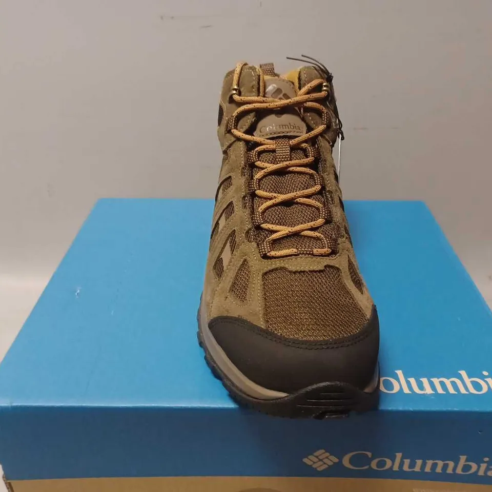 BOXED COLUMBIA MEN'S REDMOND III MID WATERPROOF HIKING SHOES - UK 10.5