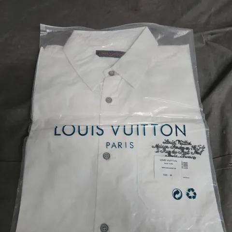 LOUIS VUITTON PARIS WHITE BUTTON-DOWN SHORT SLEEVE SHIRT - M