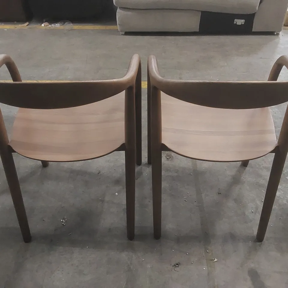 PAIR OF COPENHAGEN DINING CHAIRS - WALNUT BOW BACK