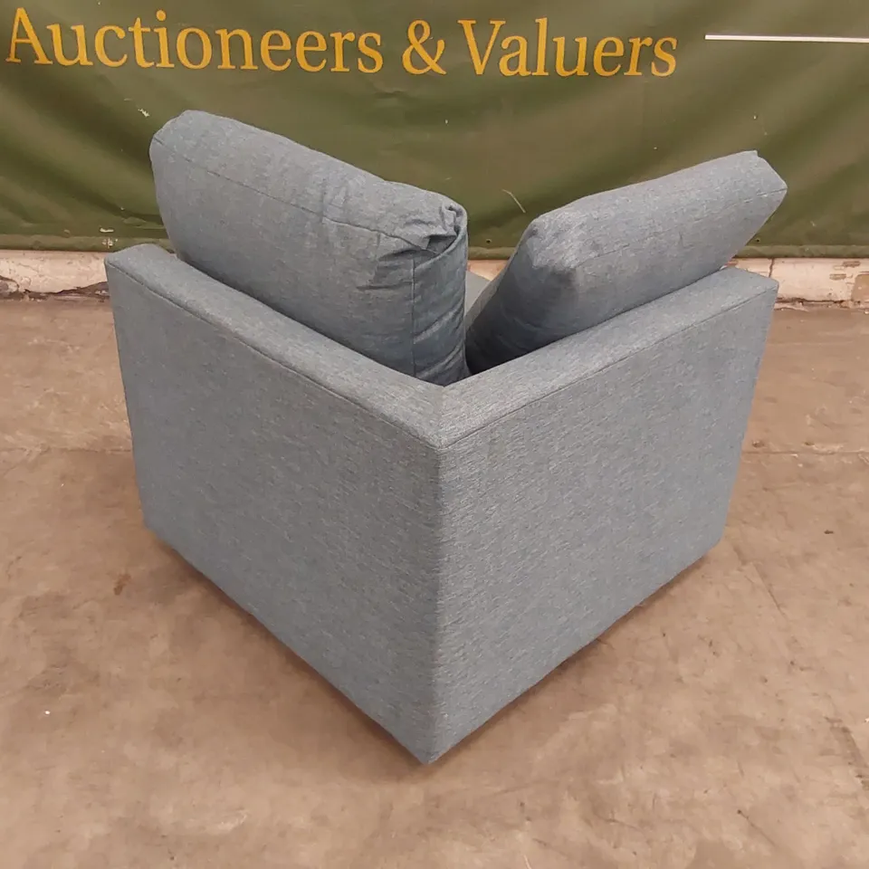 QUALITY DESIGNER BLUE FABRIC CORNER SOFA SECTION