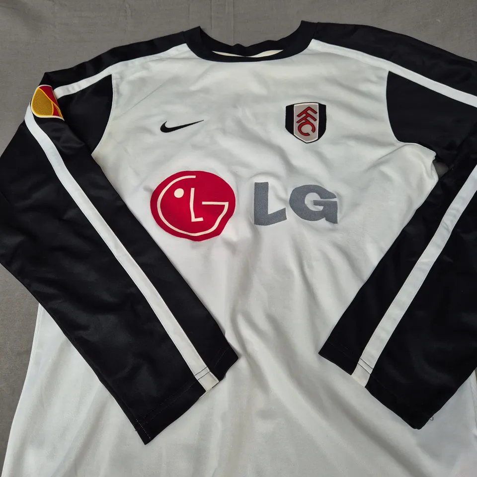 FULHAM FC RETRO HOME JERSEY - SIZE SMALL - NEVLAND 10