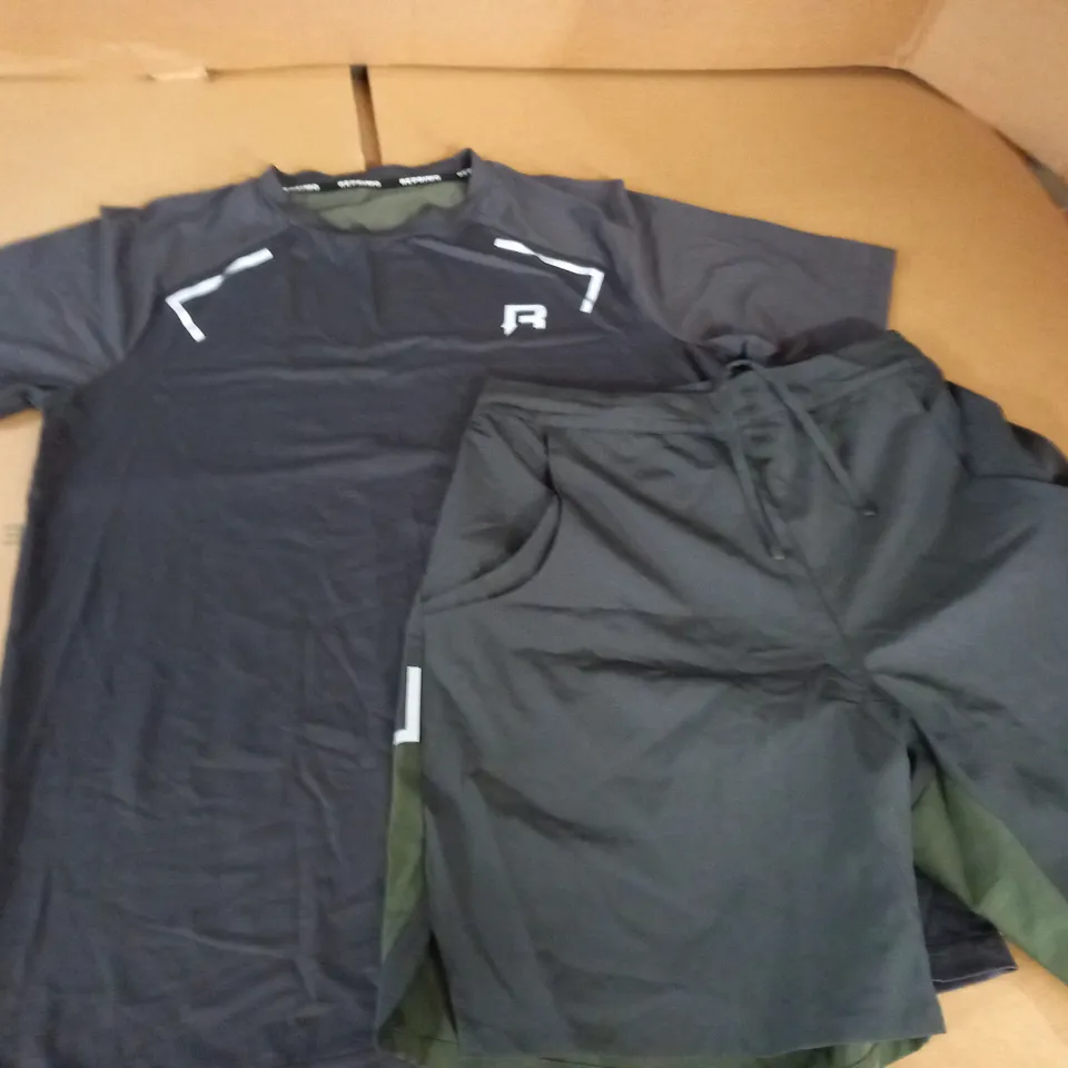 REPRIMO GREY T-SHIRT AND SHORT SET - SIZE UNSPECIFIED