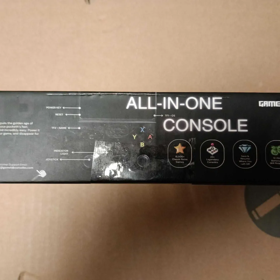 GAMELAB ALL-IN-ONE CONSOLE – HANDHELD GAMING SYSTEM 15,000 CLASSIC RETRO GAMES, BOXED
