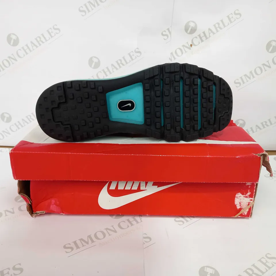 NIKE AIR MAXN MORE - UK 6.5