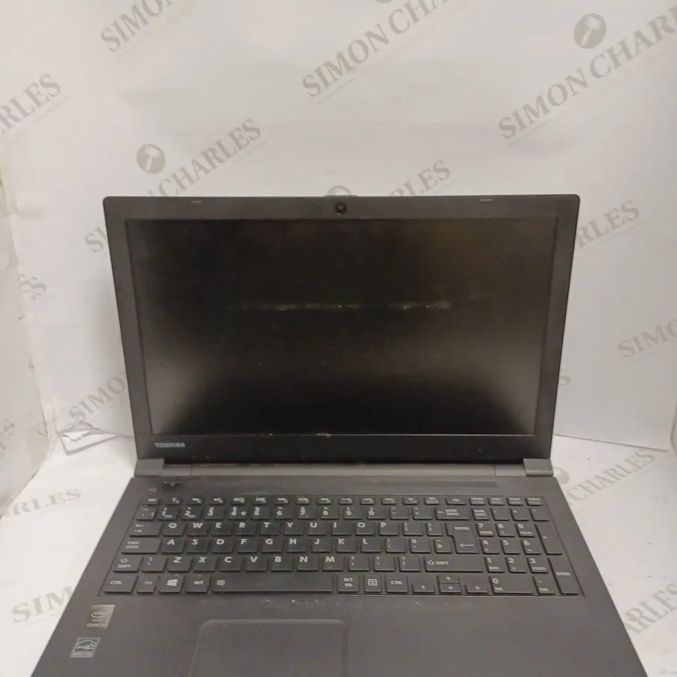 TOSHIBA SATELLITE PRO R50-B LAPTOP