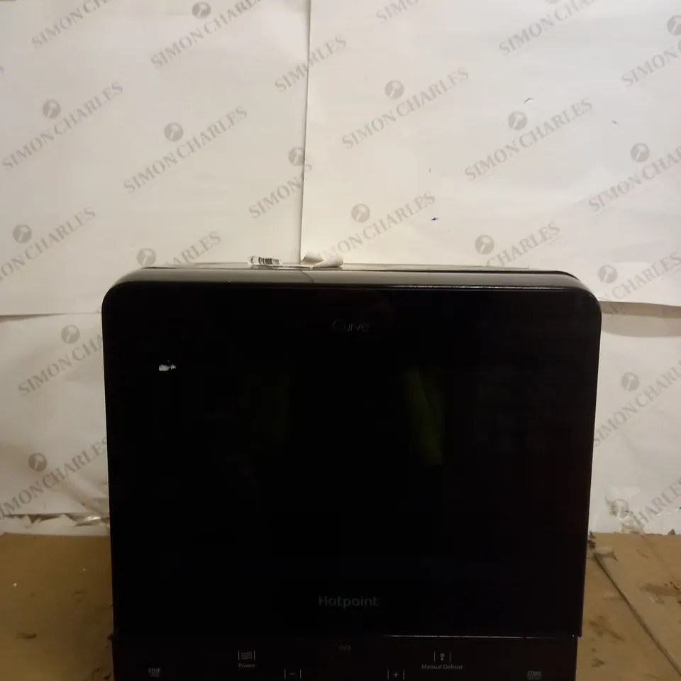 HOTPOINT CURVE MWH 1331 B MICROWAVE WITH TOUCH CONTROLS