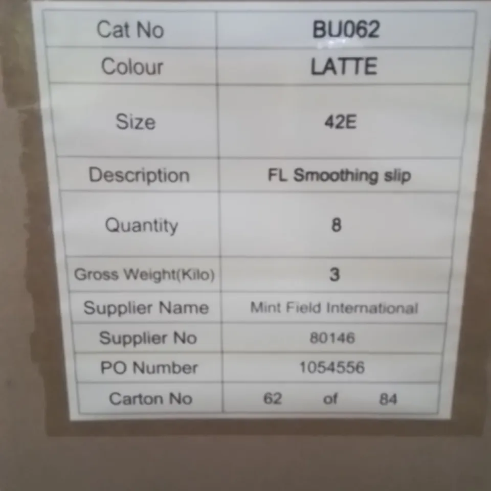 BOX CONTAINING APPROXIMATELY 8 BRAND NEW FIGLEAVES FL SMOOTHING SLIP BODYSUIT LATTE 42E