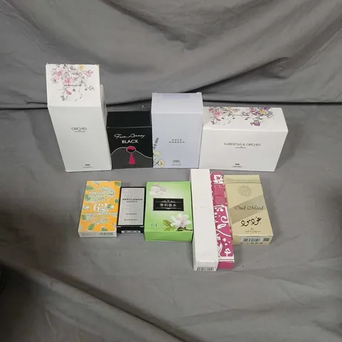 APPROXIMATELY 10 ASSORTED BOXED FRAGRANCES TO INCLUDE; ZARA, AVON, ARD AL ZAAFARNAN AND GIVENCHY