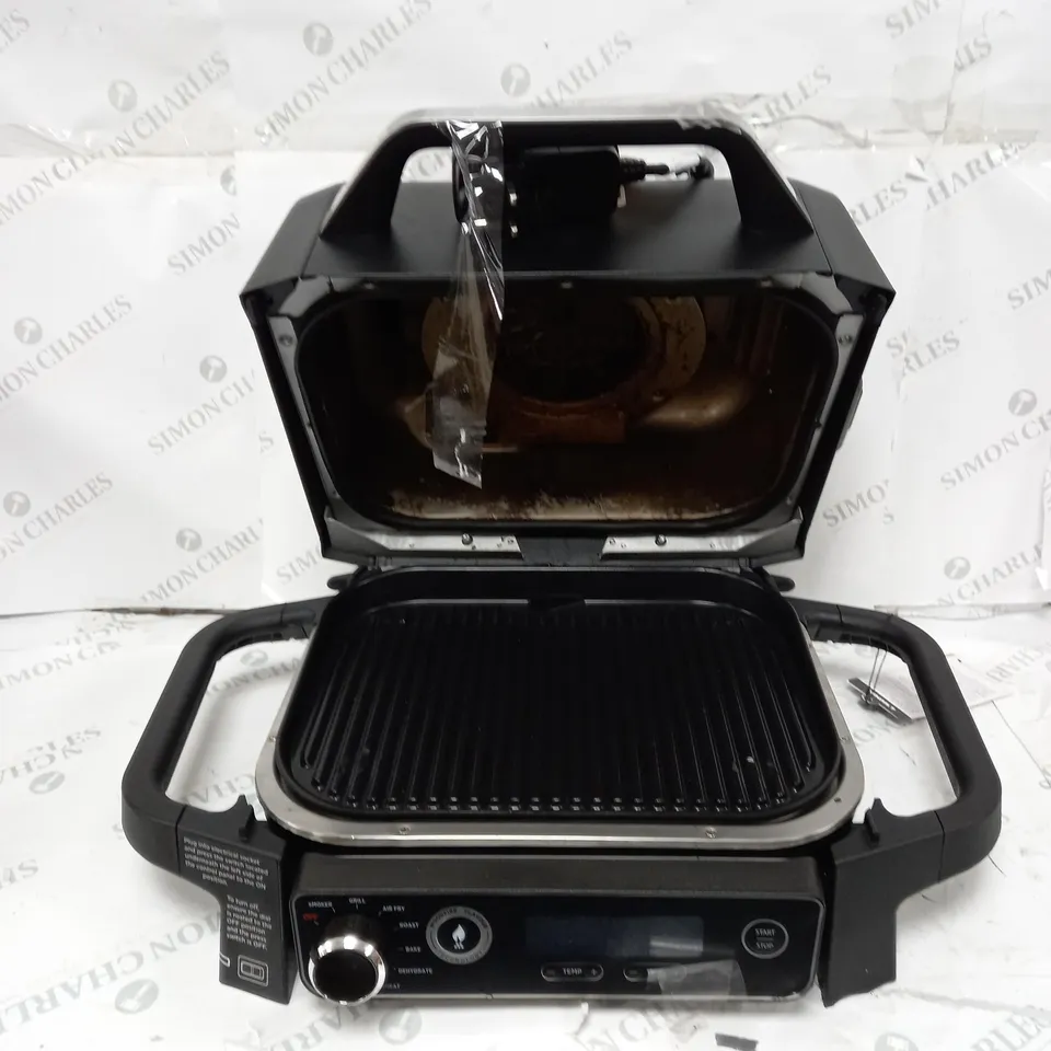 NINJA WOODFIRE ELECTRIC BBQ GRILL & SMOKER OG701UKQ
