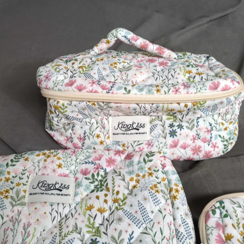KINGKISS FLORAL QUILTED MAKEUP BAGS SET – 3 PIECES