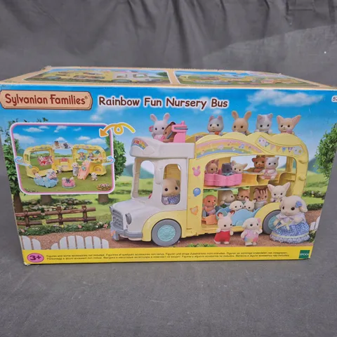 SYLVANIAN FAMILIES - RAINBOW FUN NURSERY BUS