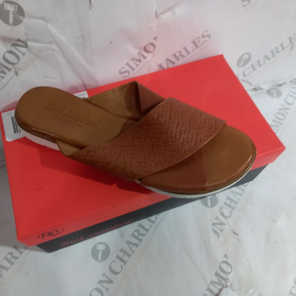 RUTH LANGSFORD LEATHER SANDAL IN TAN SIZE 7