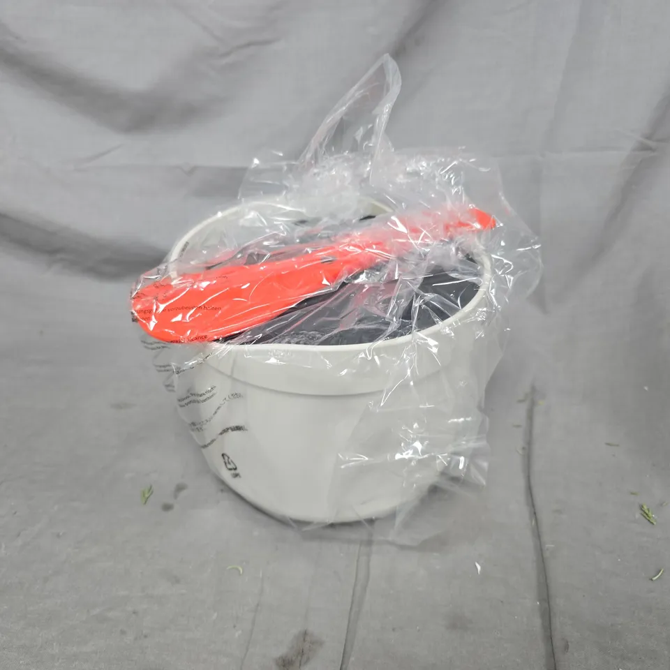 BOXED JOSEPH JOSEPH M-CUISINE MICROWAVE RICE AND GRAIN COOKER