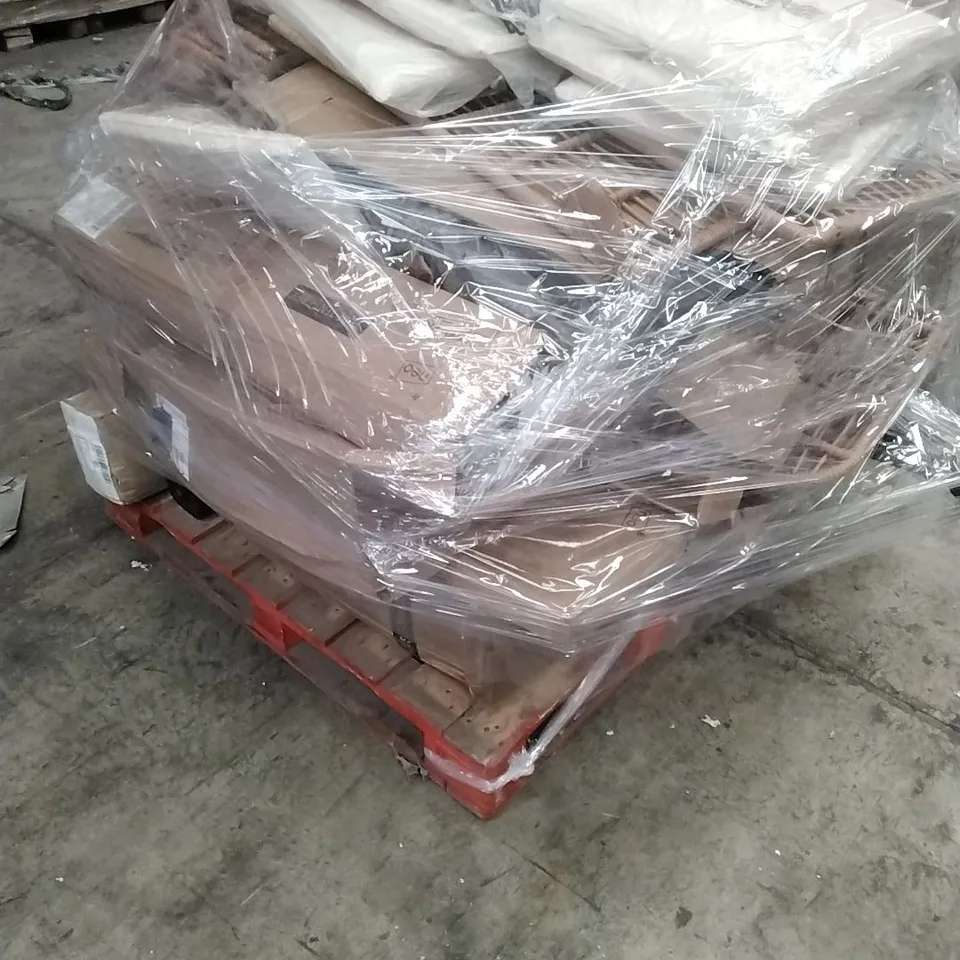 A PALLET OF ASSORTED NEO PRODUCTS WHICH INCLUDE; TUBE TENTS, CHAIRS ETC
