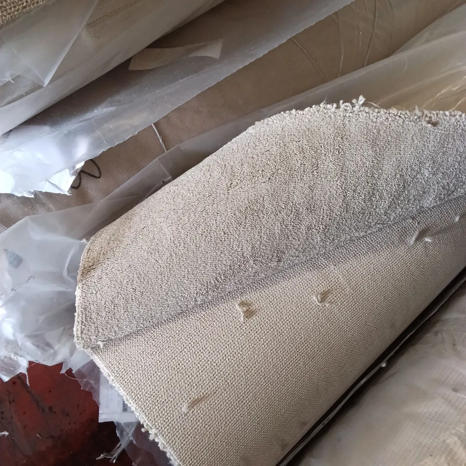 ROLL OF QUALITY NEW EC HEARTLAND BAYTON CARPET // APPROX SIZE: 4.55 X 5.00M