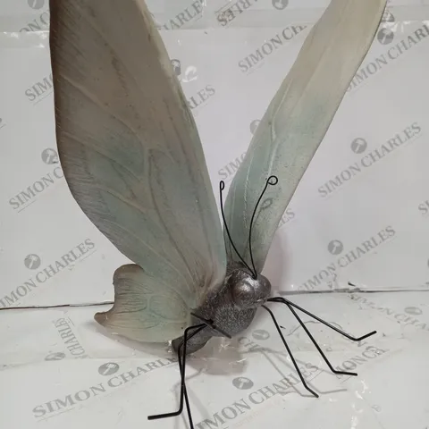 HOME2GARDEN LARGE GARDEN BUTTERFLY DECOR SOFT METALLIC 