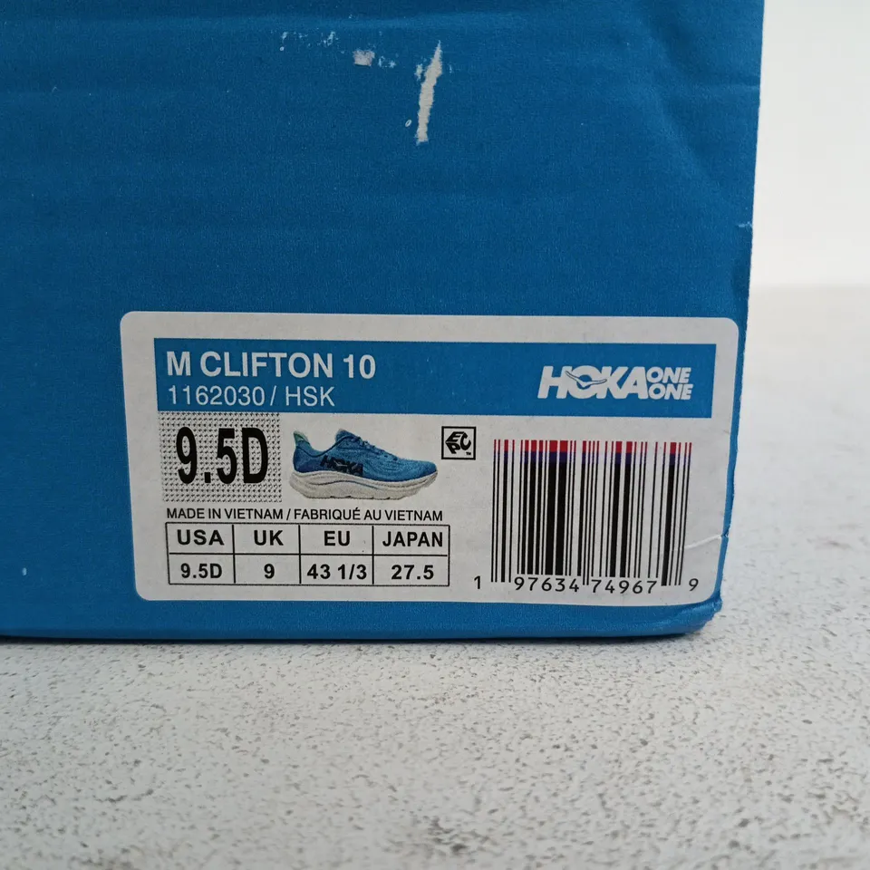 HOKA CLIFTON 10 SIZE 9