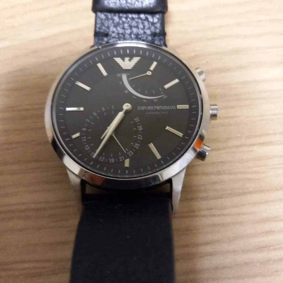 EMPORIO ARMANI CONNECTED WRIST WATCH
