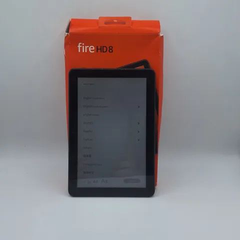 BOXED AMAZON FIRE HD8 3/32GB TABLET IN BLACK